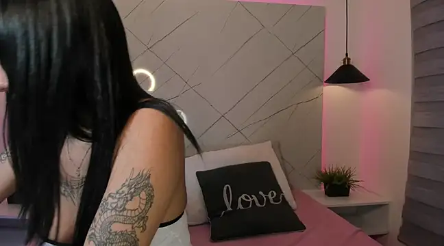 ANTONELLA  ROUSE  online show from 17, 2, 2025