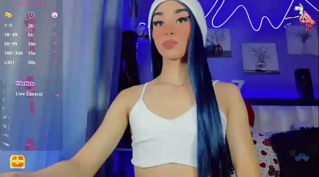 Snapshot of Baby_Aliz chatting on 5, 1, 2025 Baby Aliz online show from 5, 1, 2025