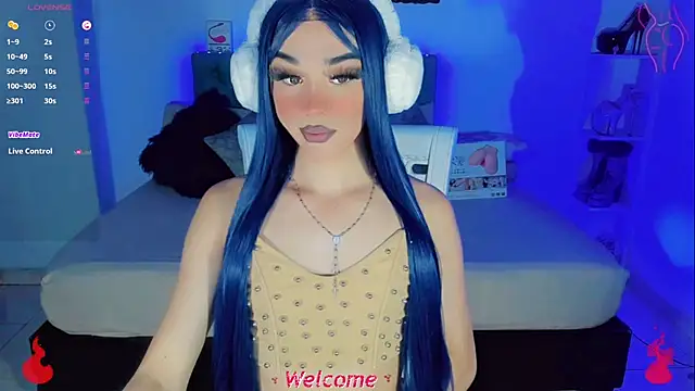 Snapshot of Baby_Aliz chatting on 4, 11, 2025 Baby Aliz online show from 4, 11, 2025