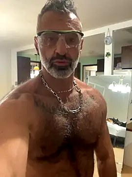 Snapshot of DaddySnowXX chatting on 18, 11, 2025 DaddySnowXX online show from 18, 11, 2025