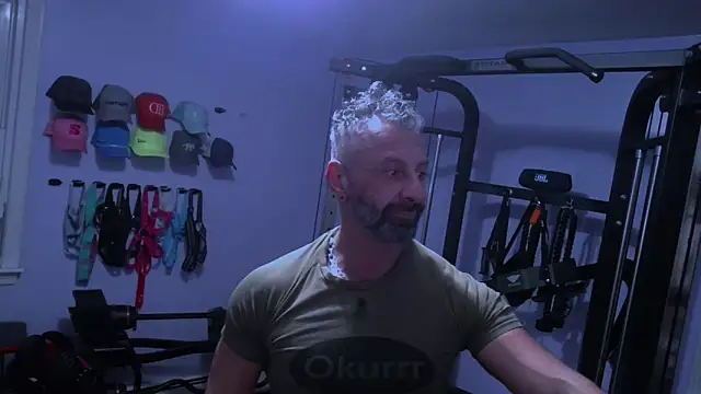 Snapshot of DaddySnowXX chatting on 28, 11, 2025 DaddySnowXX online show from 28, 11, 2025