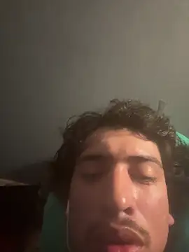 Snapshot of yunngchimi chatting on 14, 12, 2025 yunngchimi online show from 14, 12, 2025