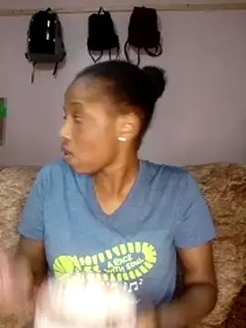 SweetWhisper online show from 11, 11, 2025