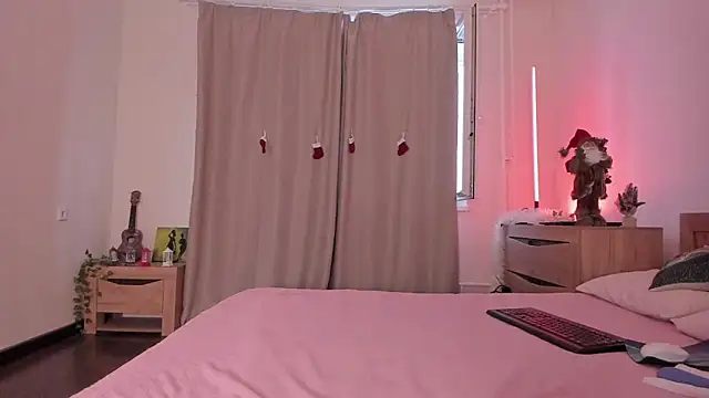 Snapshot of kate_doroty chatting on 28, 12, 2024 kate doroty online show from 28, 12, 2024