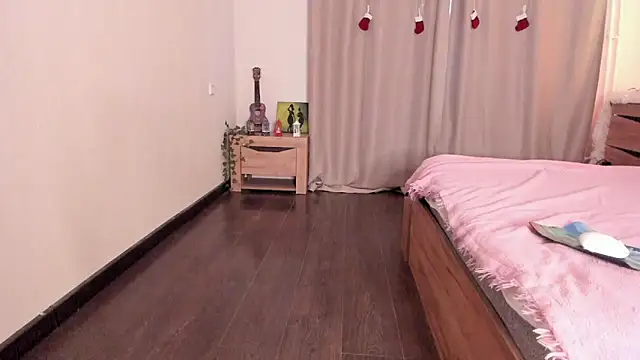 Snapshot of kate_doroty chatting on 30, 12, 2024 kate doroty online show from 30, 12, 2024