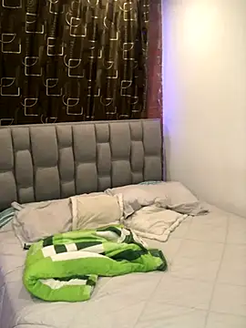 Snapshot of Shanonsex2 chatting on 3, 12, 2025 Shanonsex2 online show from 3, 12, 2025