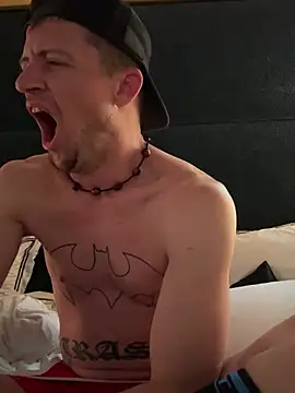 Snapshot of trash4cash chatting on 23, 1, 2025 trash4cash online show from 23, 1, 2025