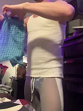 Snapshot of trash4cash chatting on 17, 2, 2025 trash4cash online show from 17, 2, 2025