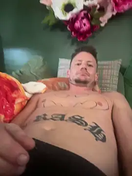 Snapshot of trash4cash chatting on 7, 3, 2025 trash4cash online show from 7, 3, 2025