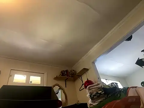 Snapshot of trash4cash chatting on 7, 3, 2025 trash4cash online show from 7, 3, 2025