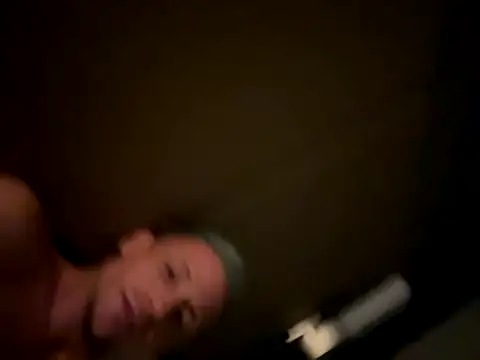 Snapshot of trash4cash chatting on 9, 9, 2025 trash4cash online show from 9, 9, 2025