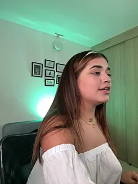 JoselinFlower  online show from 1, 2, 2025