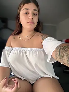 JoselinFlower  online show from 2, 3, 2025