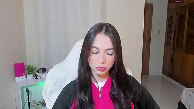 shanakendal2 online show from 19, 3, 2025