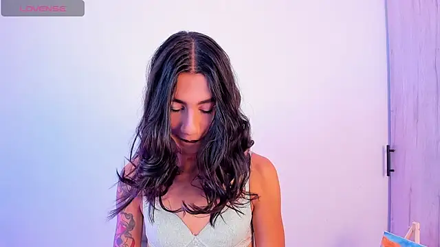 Snapshot of sofiaa_grey_ chatting on 20, 11, 2025 sofiaa grey online show from 20, 11, 2025