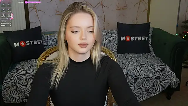 Snapshot of Cassy-Celestial_ chatting on 15, 12, 2024 Cassy-Celestial online show from 15, 12, 2024