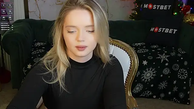 Snapshot of Cassy-Celestial_ chatting on 25, 12, 2024 Cassy-Celestial online show from 25, 12, 2024