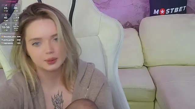 Snapshot of Cassy-Celestial_ chatting on 9, 1, 2025 Cassy-Celestial online show from 9, 1, 2025