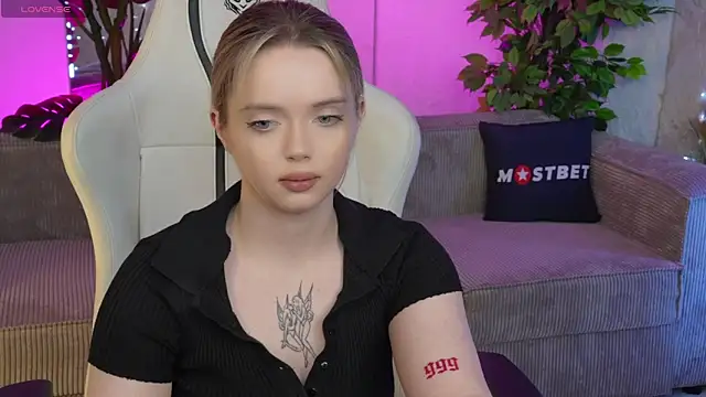 Snapshot of Cassy-Celestial_ chatting on 13, 1, 2025 Cassy-Celestial online show from 13, 1, 2025