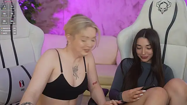 Snapshot of Cassy-Celestial_ chatting on 24, 1, 2025 Cassy-Celestial online show from 24, 1, 2025