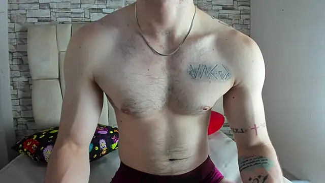 Snapshot of juan_prior chatting on 8, 2, 2025 juan prior online show from 8, 2, 2025