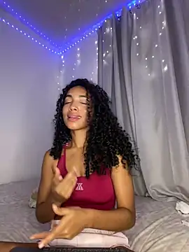 Snapshot of nicoleebony1 chatting on 14, 1, 2025 nicoleebony1 online show from 14, 1, 2025