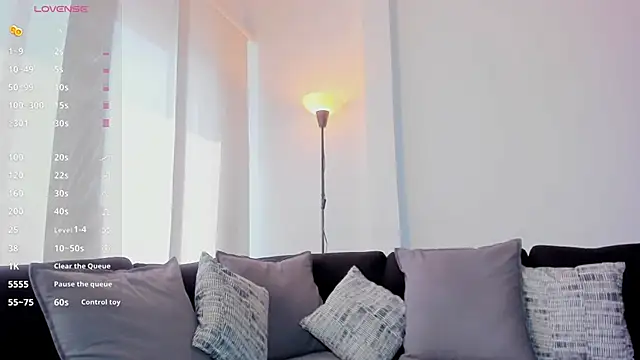 Snapshot of iara_martinez chatting on 10, 11, 2025 iara martinez online show from 10, 11, 2025