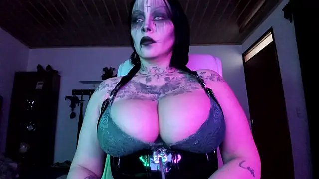 Olivia seex online show from 10, 9, 2025