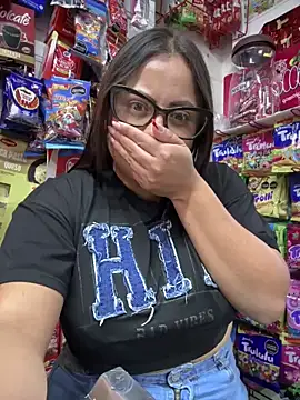 Snapshot of Sol_biglips chatting on 19, 12, 2024 Sol biglips online show from 19, 12, 2024