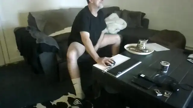 Snapshot of oopsxx chatting on 6, 11, 2025 oopsxx online show from 6, 11, 2025