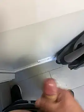 Snapshot of _themask_ chatting on 15, 12, 2024 themask online show from 15, 12, 2024