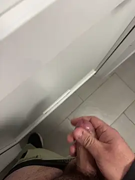 Snapshot of _themask_ chatting on 3, 2, 2025 themask online show from 3, 2, 2025