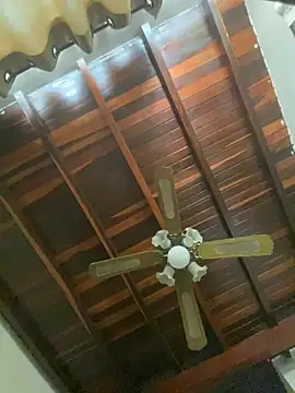 Snapshot of tom_thick chatting on 20, 1, 2025 tom thick online show from 20, 1, 2025