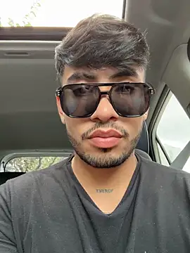 tom thick online show from 4, 11, 2025