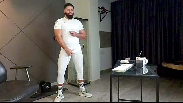 Snapshot of mattmasterss chatting on 18, 1, 2025 mattmasterss online show from 18, 1, 2025