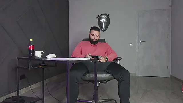 Snapshot of mattmasterss chatting on 31, 10, 2025 mattmasterss online show from 31, 10, 2025