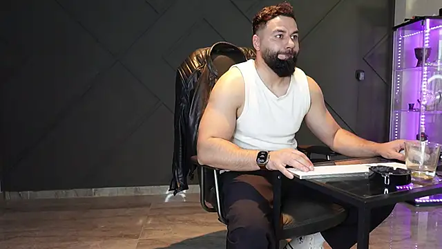 mattmasterss online show from 7, 4, 2026