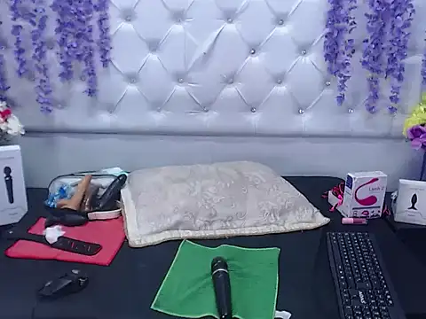 Brith Adams online show from 30, 1, 2025