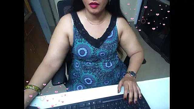 Snapshot of Arushisingh8888 chatting on 9, 9, 2025 Arushisingh8888 online show from 9, 9, 2025