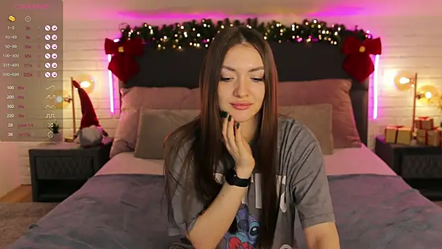Snapshot of Micky__love chatting on 8, 1, 2025 Micky love online show from 8, 1, 2025