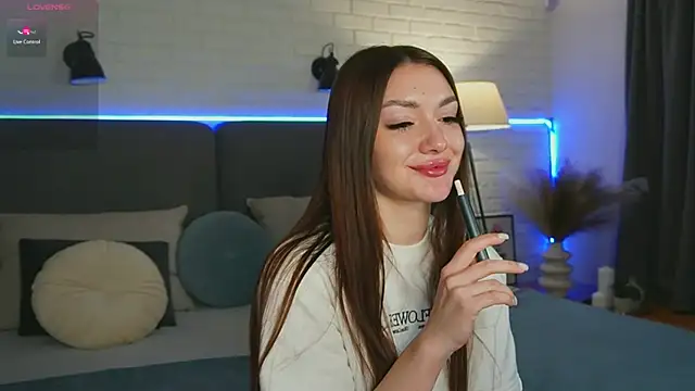 Snapshot of Micky__love chatting on 1, 2, 2025 Micky love online show from 1, 2, 2025