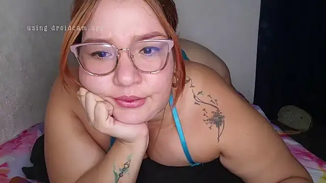 Snapshot of adhara-daaal chatting on 26, 11, 2025 adhara-daaal online show from 26, 11, 2025