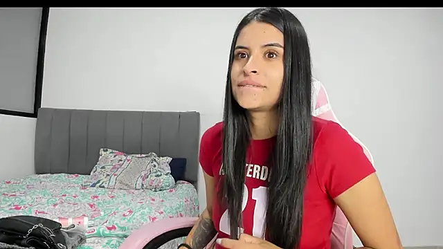 Snapshot of _elektrah chatting on 17, 2, 2025  elektrah online show from 17, 2, 2025