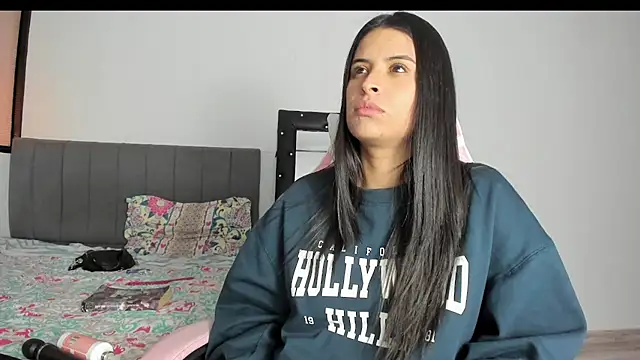 Snapshot of _elektrah chatting on 27, 2, 2025  elektrah online show from 27, 2, 2025