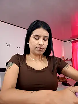 Snapshot of _elektrah chatting on 23, 9, 2025  elektrah online show from 23, 9, 2025