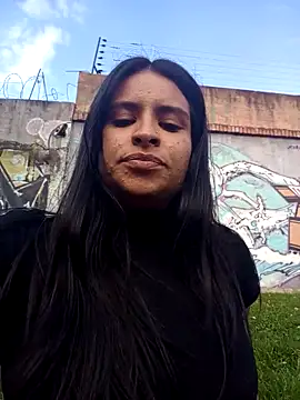 Snapshot of _elektrah chatting on 15, 10, 2025  elektrah online show from 15, 10, 2025