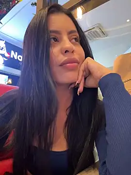 Snapshot of JannaNader12 chatting on 1, 12, 2024 JannaNader12 online show from 1, 12, 2024