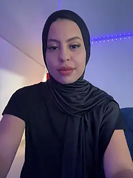 Snapshot of JannaNader12 chatting on 4, 3, 2025 JannaNader12 online show from 4, 3, 2025