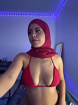 Snapshot of JannaNader12 chatting on 8, 3, 2025 JannaNader12 online show from 8, 3, 2025