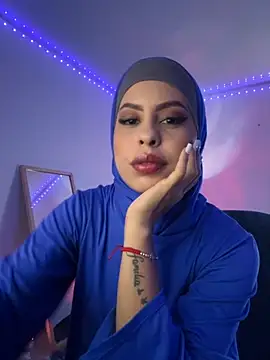 Snapshot of JannaNader12 chatting on 10, 9, 2025 JannaNader12 online show from 10, 9, 2025